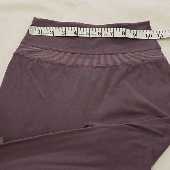 Alphalete Legging- Passive Purple size small (missing) - Picture 2 of 7